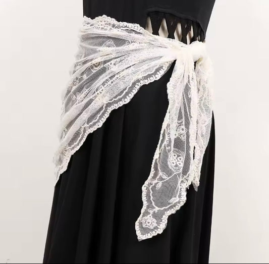 Elegant White Lace Wrap Skirt Overlay – Sheer Vintage-Inspired Waist Shawl